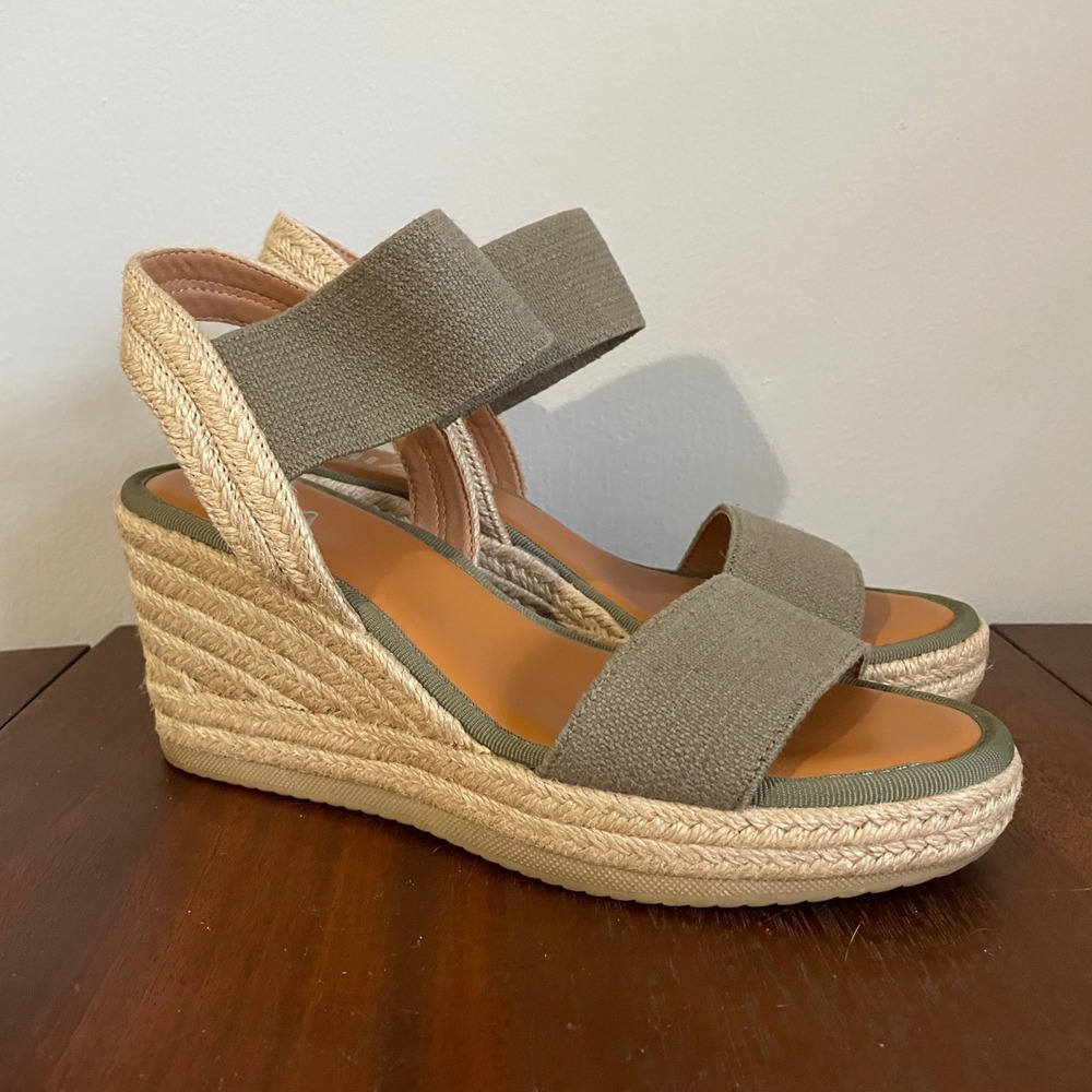 MIA Women's Brittni Espadrille Wedge Sandals in Khaki Size 7.5